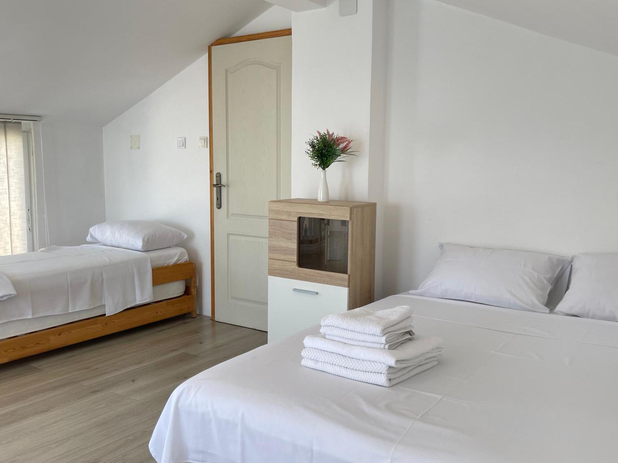 Apartments Milano Херцег Нови Екстериор снимка