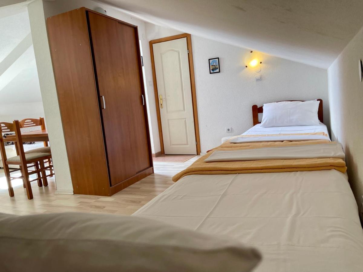 Apartments Milano Херцег Нови Екстериор снимка