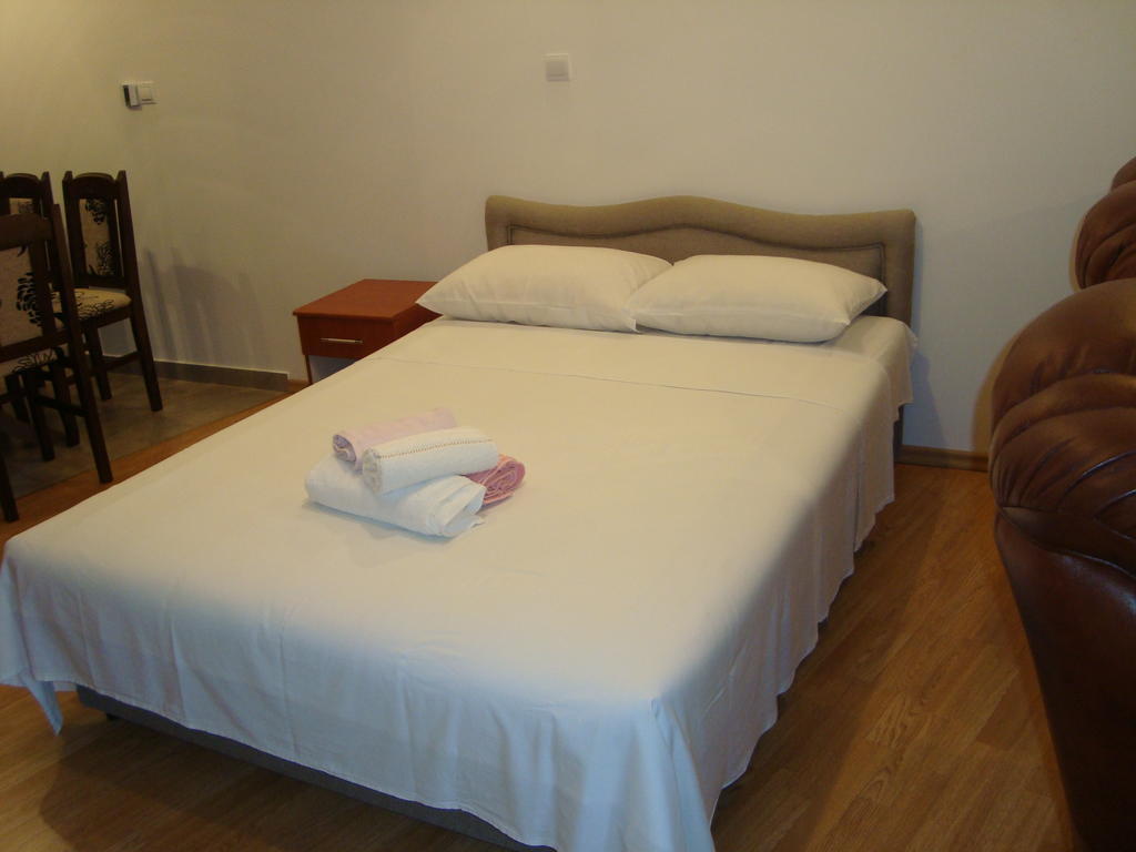 Apartments Milano Херцег Нови Екстериор снимка