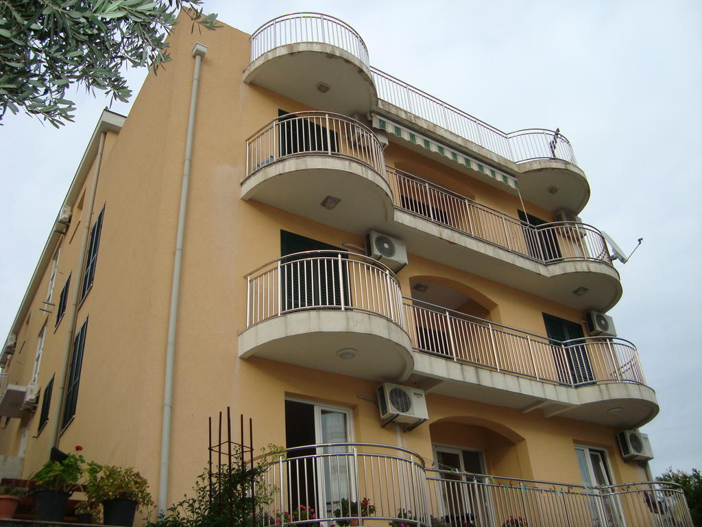 Apartments Milano Херцег Нови Стая снимка